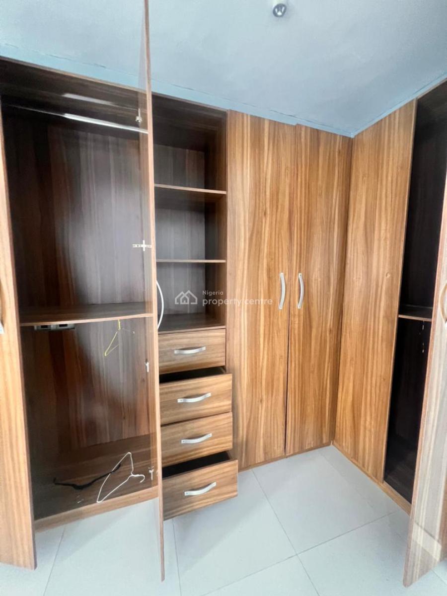 Spacious 4 Bedroom Terrace Duplex, Off Freedomway, Lekki, Lagos, Terraced Duplex for Rent