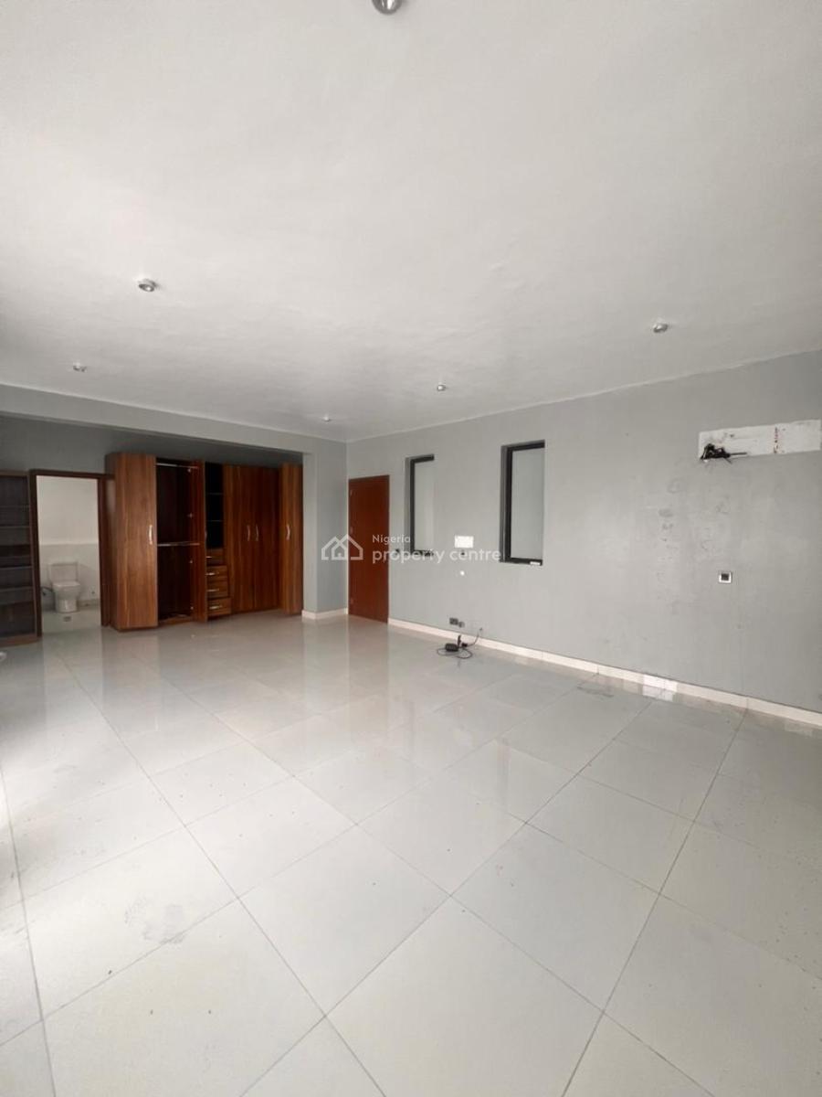 Spacious 4 Bedroom Terrace Duplex, Off Freedomway, Lekki, Lagos, Terraced Duplex for Rent