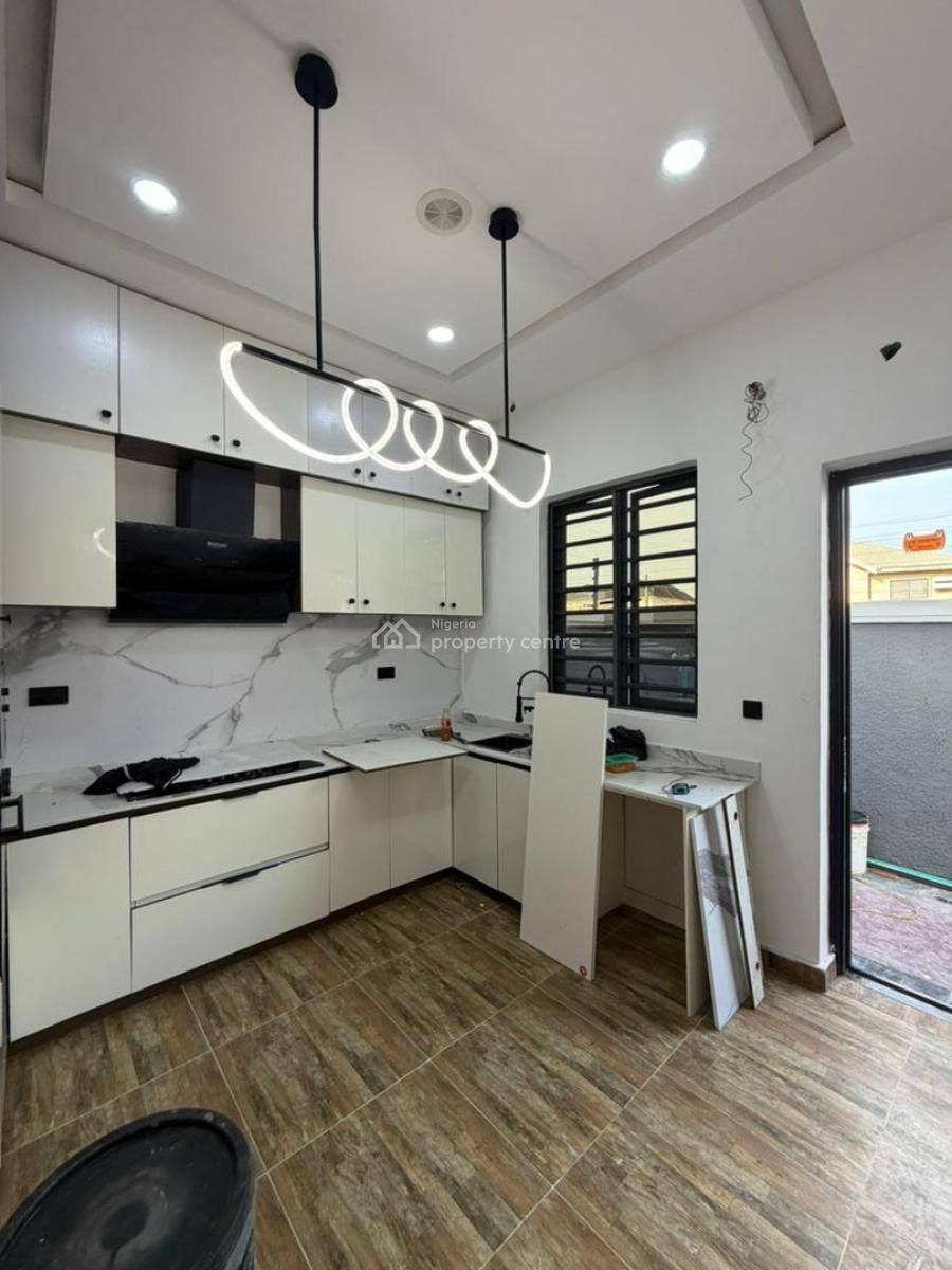 Luxurious 4 Bedroom Semi Detached, New Road, Lekki, Lagos, Semi-detached Duplex for Sale