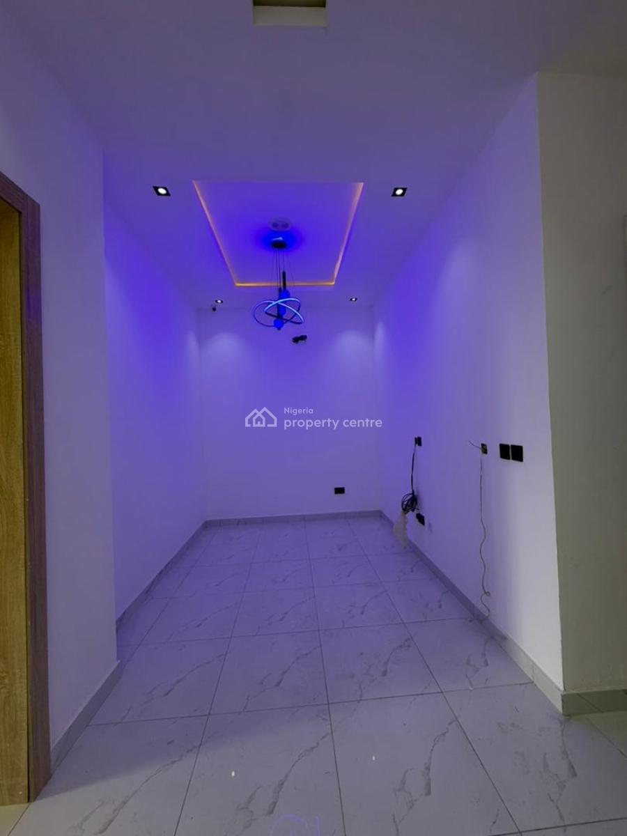 Luxurious 4 Bedroom Semi Detached, New Road, Lekki, Lagos, Semi-detached Duplex for Sale
