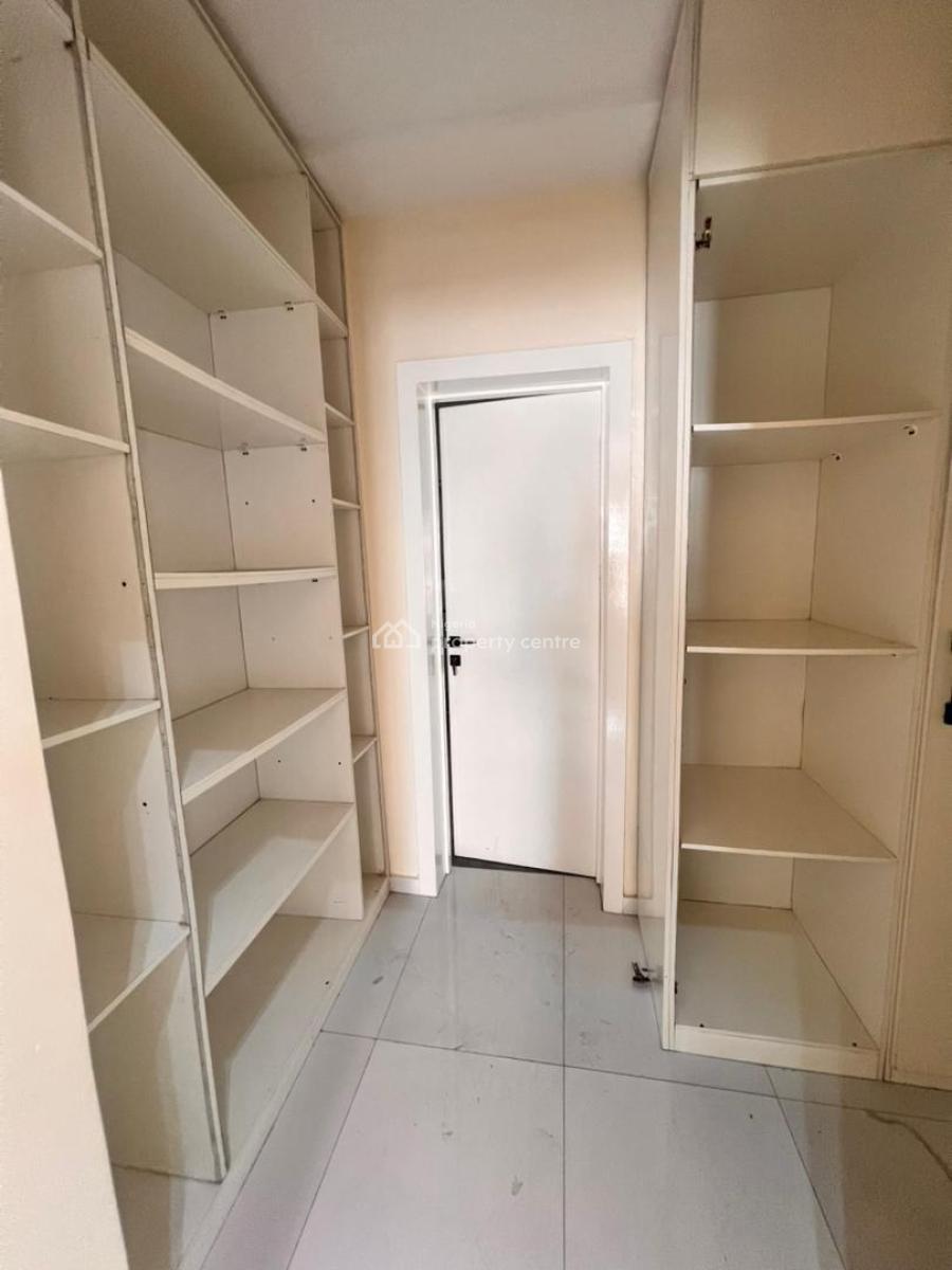 Spacious 4 Bedroom Terrace Duplex, Off Freedomway, Lekki, Lagos, Terraced Duplex for Rent