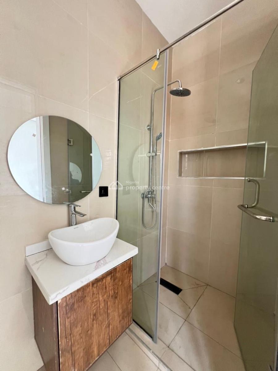 Elegantly Detailed 2bedroom Apartment with Swimming Pool, Lekki Phase 1, Lekki, Lagos, Flat / Apartment for Sale
