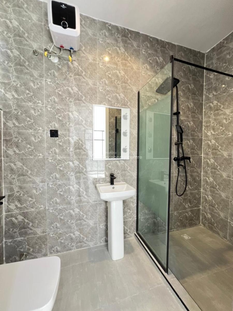 Decently Built 2 Bedroom Furnished Apartment, Ologolo, Lekki, Lagos, Flat / Apartment for Sale