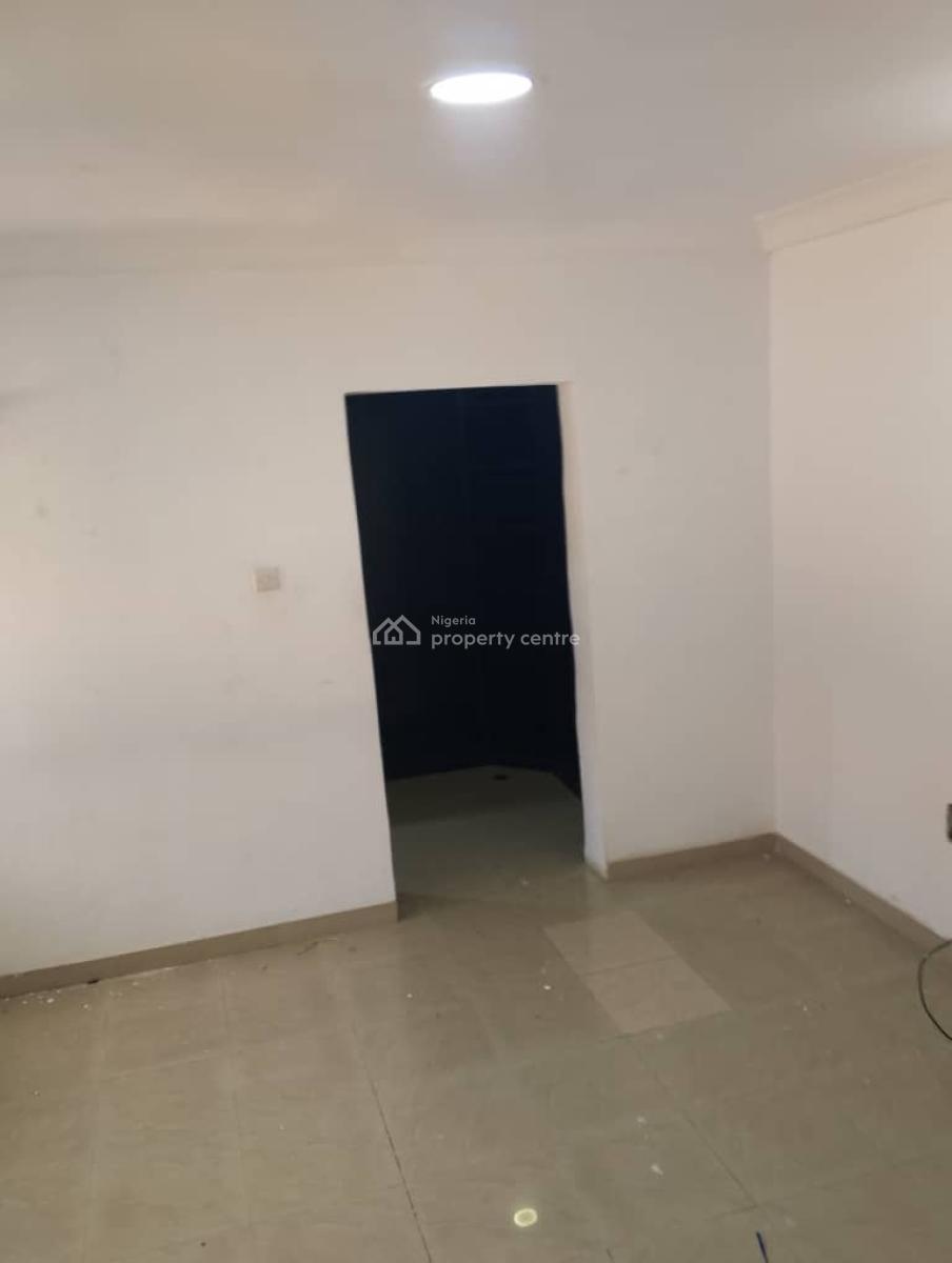 3 Bedroom Terraced Duplex, By Circle Mall(shoprite)lekki, Osapa, Lekki, Lagos, Terraced Duplex for Sale
