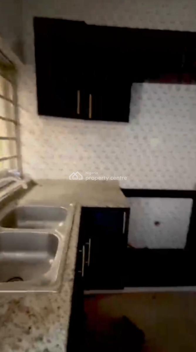 Nicely Done 3 Bedrooms Flat Ist Floor Begger Clinic Axis 5m Annum, Life Camp, Abuja, Flat / Apartment for Rent