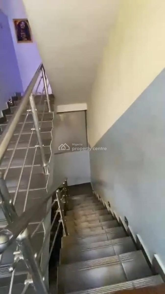 27 Rooms Functioning Hotel, Gbagada, Lagos, Hotel / Guest House for Sale