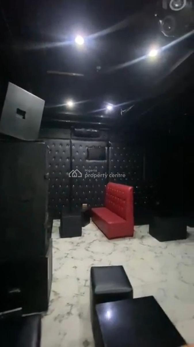 27 Rooms Functioning Hotel, Gbagada, Lagos, Hotel / Guest House for Sale