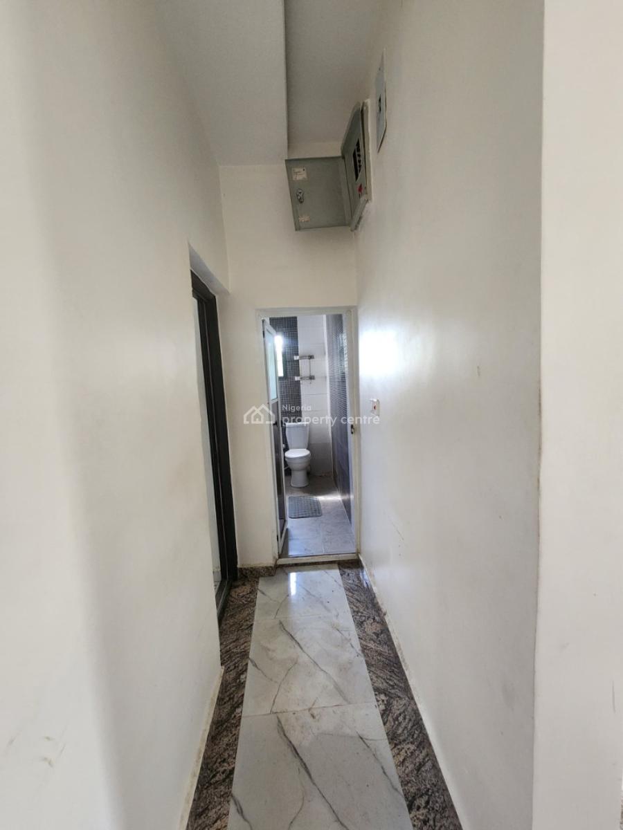 a Standard Selfcontained Apartment, Ring Road 3, Off Nwaniba, Uyo, Akwa Ibom, Self Contain (single Rooms) for Rent