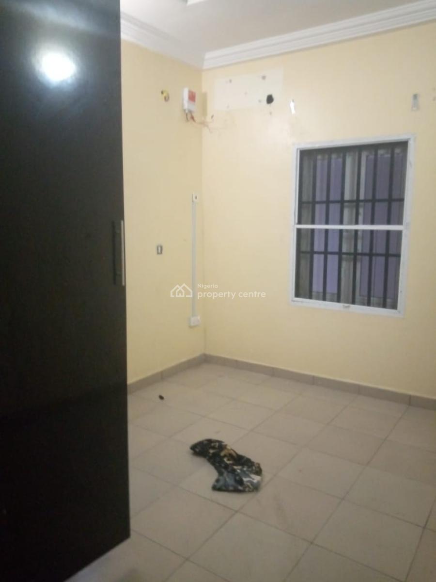 Very Sharp and Standard 2 Bedroom Apartment  Upstairs, Besides Sapphire Grill Ologunfe,, Awoyaya, Ibeju Lekki, Lagos, Flat / Apartment for Rent
