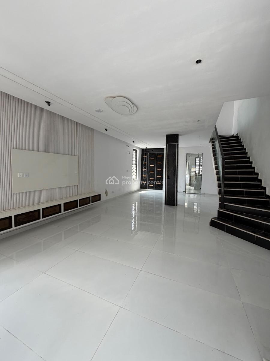 a Standard Semi Detached Duplex with Bq, Sangotedo Axis, Lekki Phase 2, Lekki, Lagos, Semi-detached Duplex for Sale
