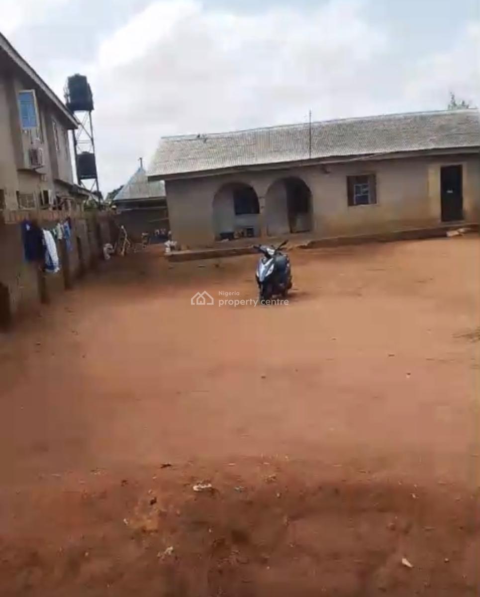 Dry Full Plot of Land with Demolishable Building, Ayobo, Ipaja, Lagos, Residential Land for Sale