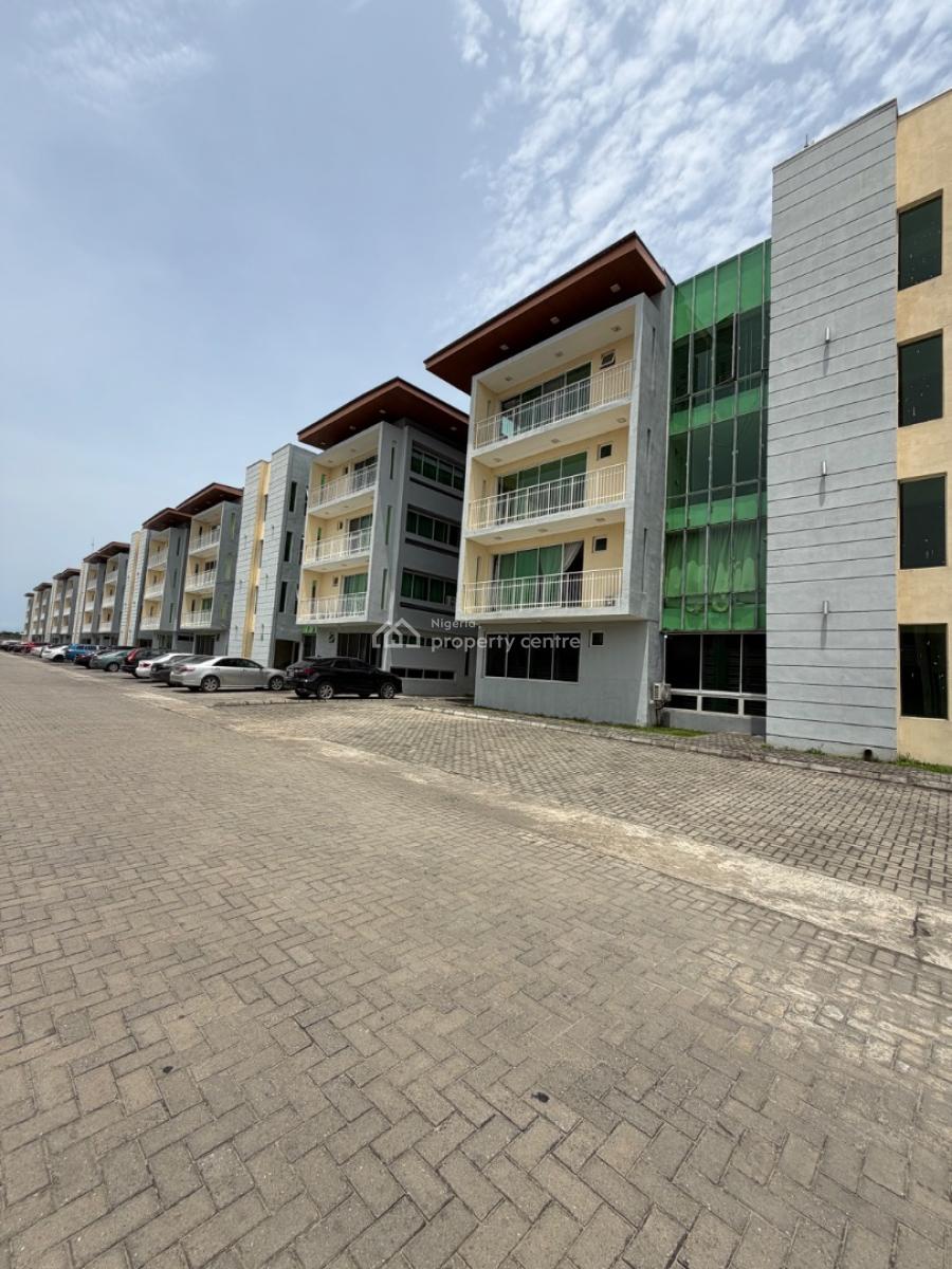a Spacious 3bedroom Apartment, Sangotedo, Lekki Phase 2, Lekki, Lagos, Flat / Apartment for Sale
