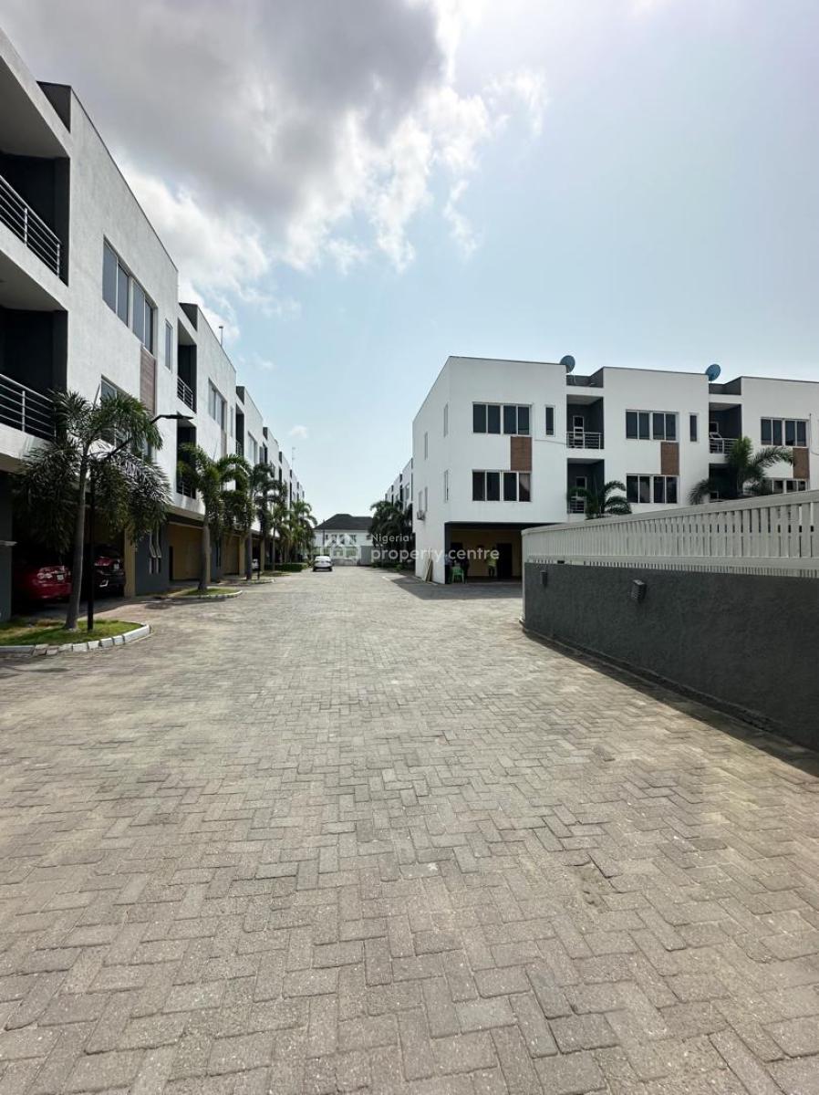 4bedroom Terrace Duplex with Bq, Osapa, Lekki, Lagos, Terraced Duplex for Rent