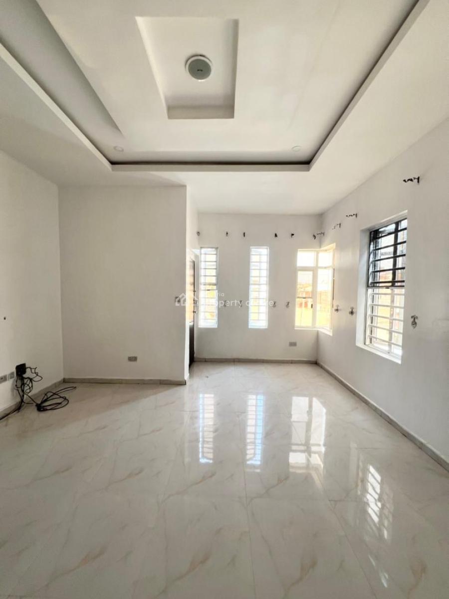 Luxury Self Compound 4 Bedroom Semi Detached Duplex with Bq, Ologolo Lekki, Ologolo, Lekki, Lagos, Detached Duplex for Rent