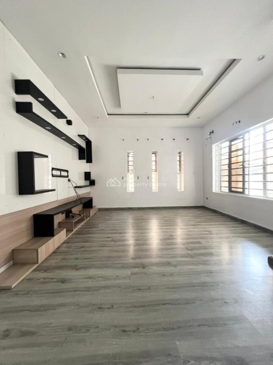 Luxury Self Compound 4 Bedroom Semi Detached Duplex with Bq, Ologolo Lekki, Ologolo, Lekki, Lagos, Detached Duplex for Rent