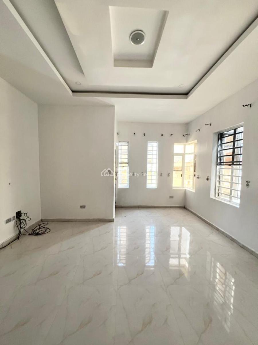 Luxury Self Compound 4 Bedroom Semi Detached Duplex with Bq, Ologolo Lekki, Ologolo, Lekki, Lagos, Detached Duplex for Rent