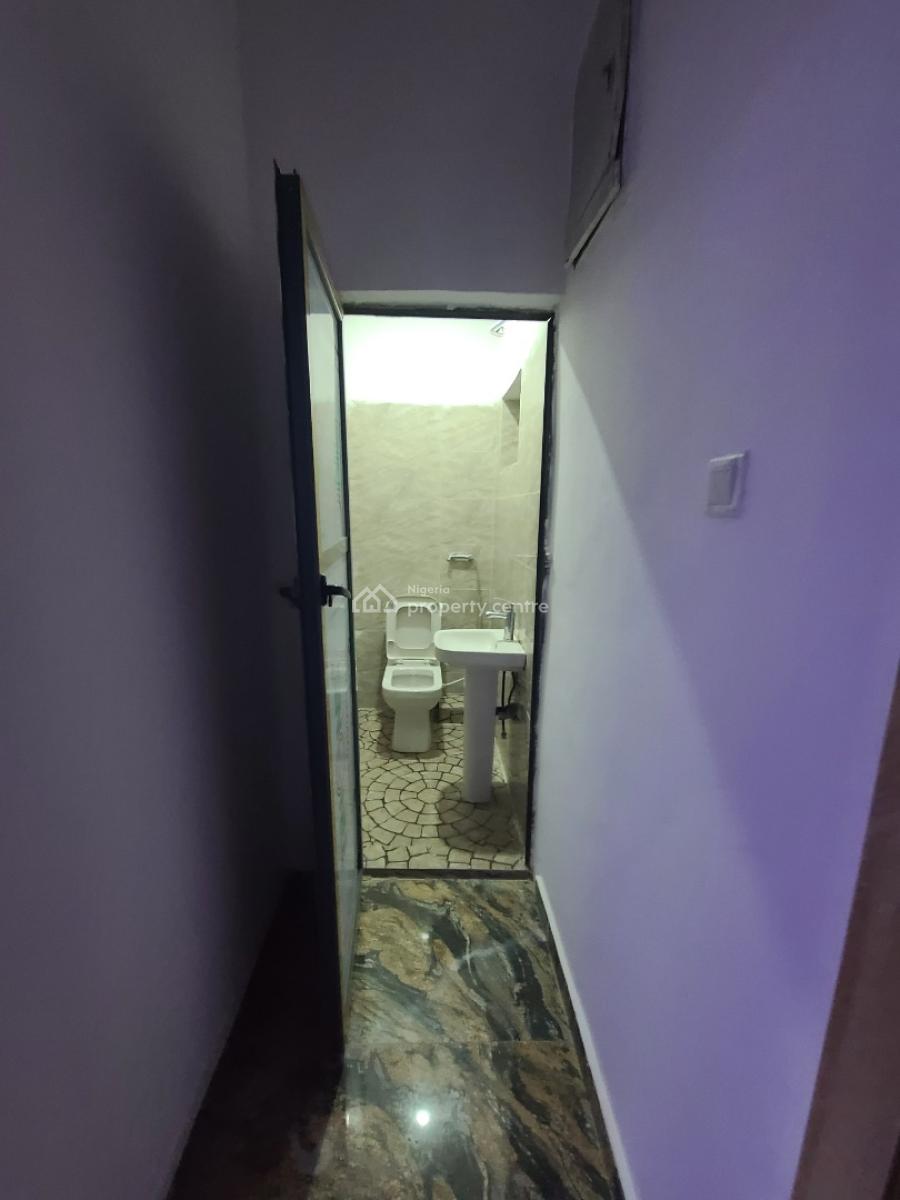 Brand New 2 Bedroom Apartment in Very Beautiful, Lekki Peninsula Scheme 2 Estate Abraham Adesanya Ajah Lekki Lagos, Ajiwe, Ajah, Lagos, Flat / Apartment for Rent