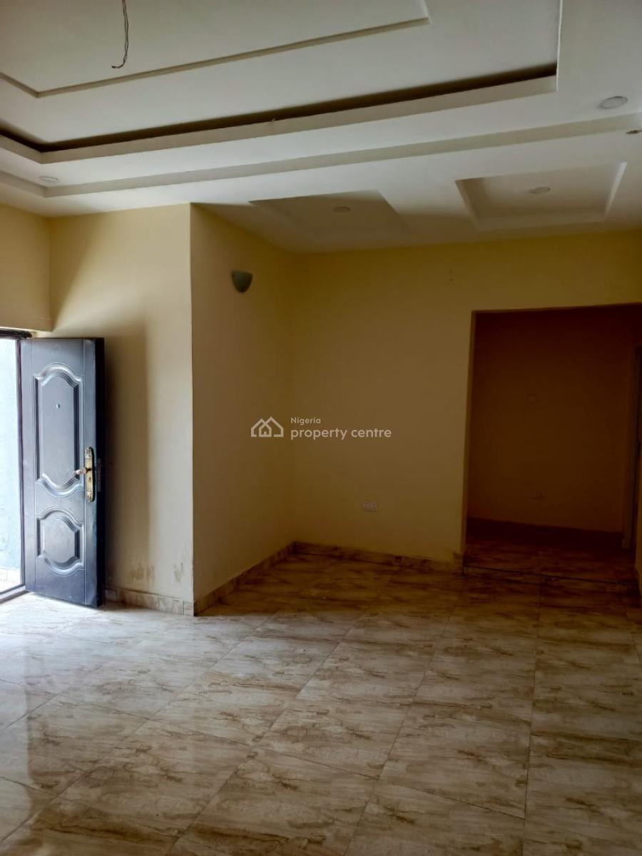 3 Bedrooms Semi-detached Duplex Penthouse with a Selfcontain Bq., Leisure, Phase 1 of Leisure Court 2 Sabon Lugbe,  Fct-abuja., Sabon Lugbe, Lugbe District, Abuja, Semi-detached Duplex for Sale