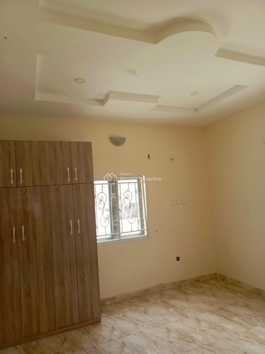 3 Bedrooms Semi-detached Duplex Penthouse with a Selfcontain Bq., Leisure, Phase 1 of Leisure Court 2 Sabon Lugbe,  Fct-abuja., Sabon Lugbe, Lugbe District, Abuja, Semi-detached Duplex for Sale