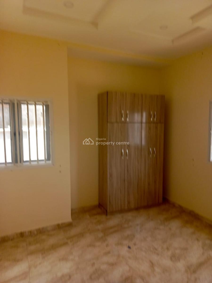 3 Bedrooms Semi-detached Duplex Penthouse with a Selfcontain Bq., Leisure, Phase 1 of Leisure Court 2 Sabon Lugbe,  Fct-abuja., Sabon Lugbe, Lugbe District, Abuja, Semi-detached Duplex for Sale