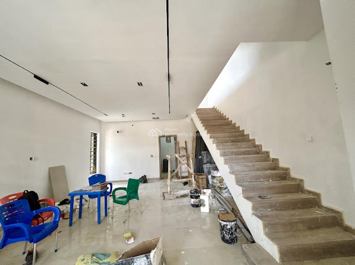 Cornerpiece 4 Bedroom Terrace Duplex on 2 Floors, Lekki Phase 1, Lekki, Lagos, Terraced Duplex for Sale