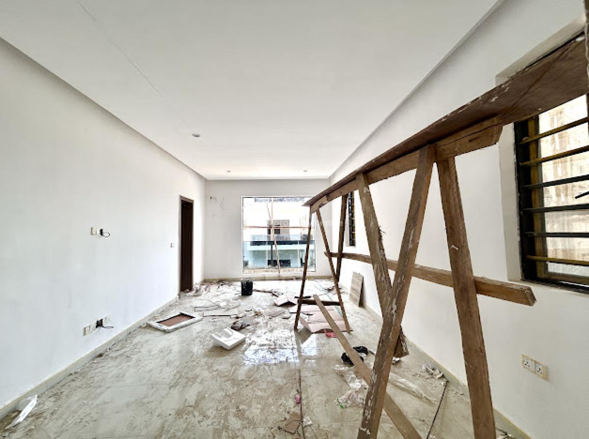 Cornerpiece 4 Bedroom Terrace Duplex on 2 Floors, Lekki Phase 1, Lekki, Lagos, Terraced Duplex for Sale