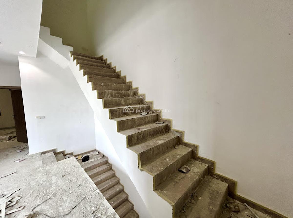 Cornerpiece 4 Bedroom Terrace Duplex on 2 Floors, Lekki Phase 1, Lekki, Lagos, Terraced Duplex for Sale