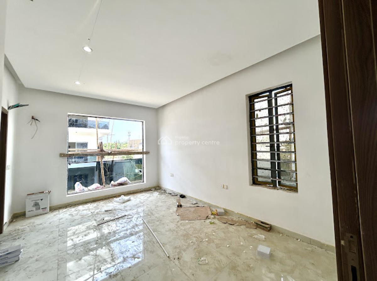 Cornerpiece 4 Bedroom Terrace Duplex on 2 Floors, Lekki Phase 1, Lekki, Lagos, Terraced Duplex for Sale