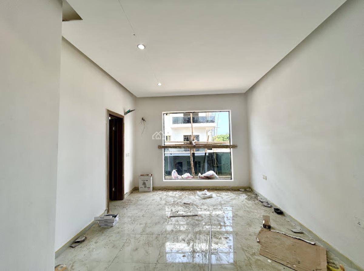 Cornerpiece 4 Bedroom Terrace Duplex on 2 Floors, Lekki Phase 1, Lekki, Lagos, Terraced Duplex for Sale