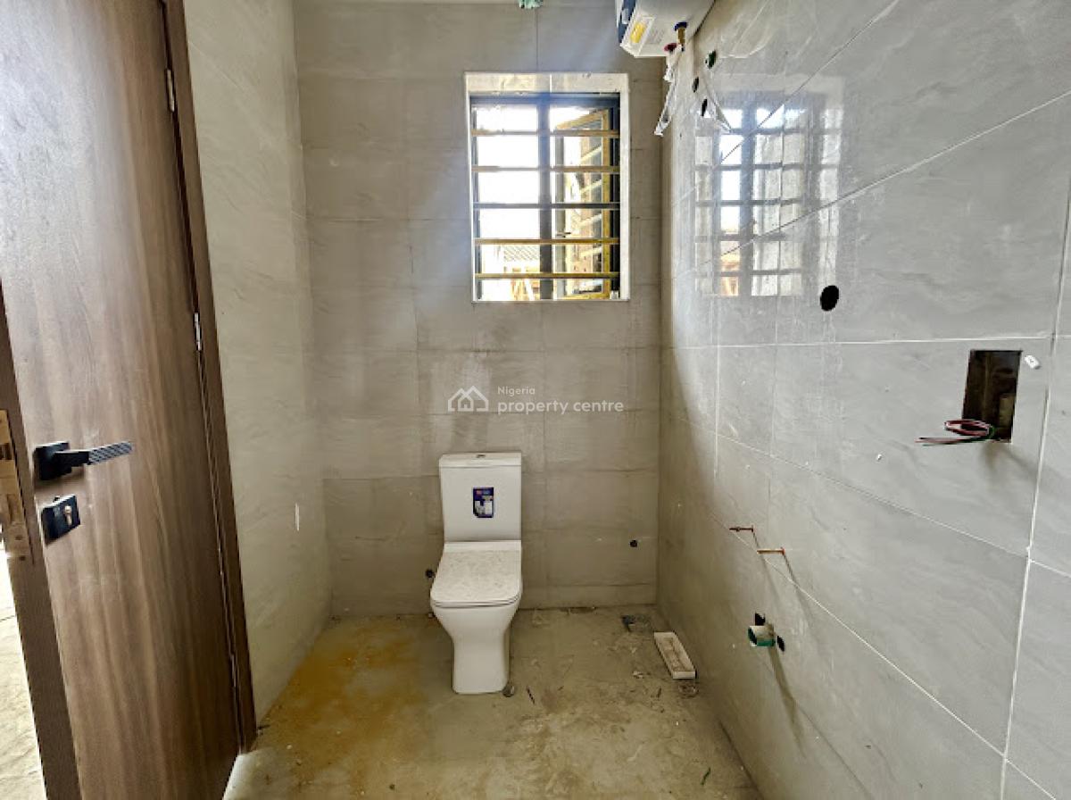 Cornerpiece 4 Bedroom Terrace Duplex on 2 Floors, Lekki Phase 1, Lekki, Lagos, Terraced Duplex for Sale
