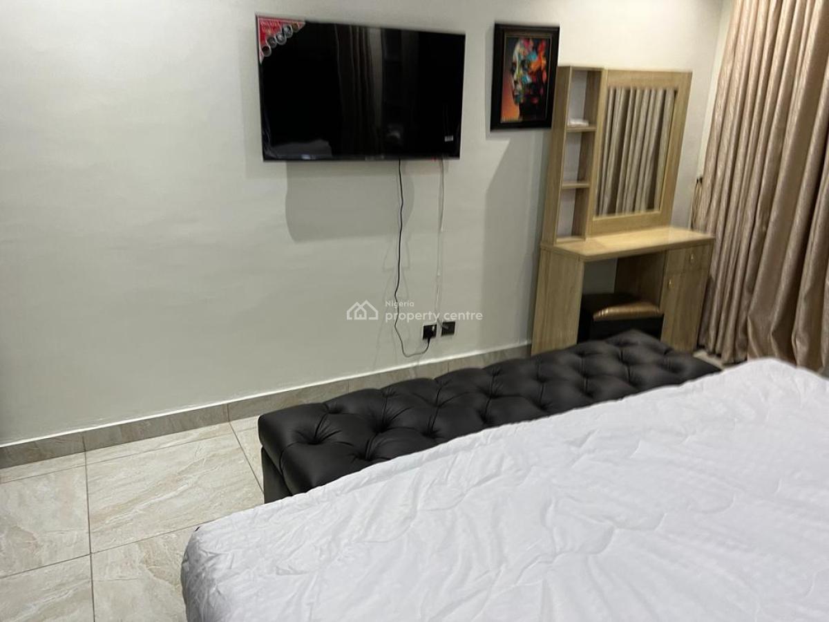 Fully Furnished 1 Bedrooom, Freedom Way, Lekki Phase 1, Lekki, Lagos, Mini Flat (room and Parlour) for Rent