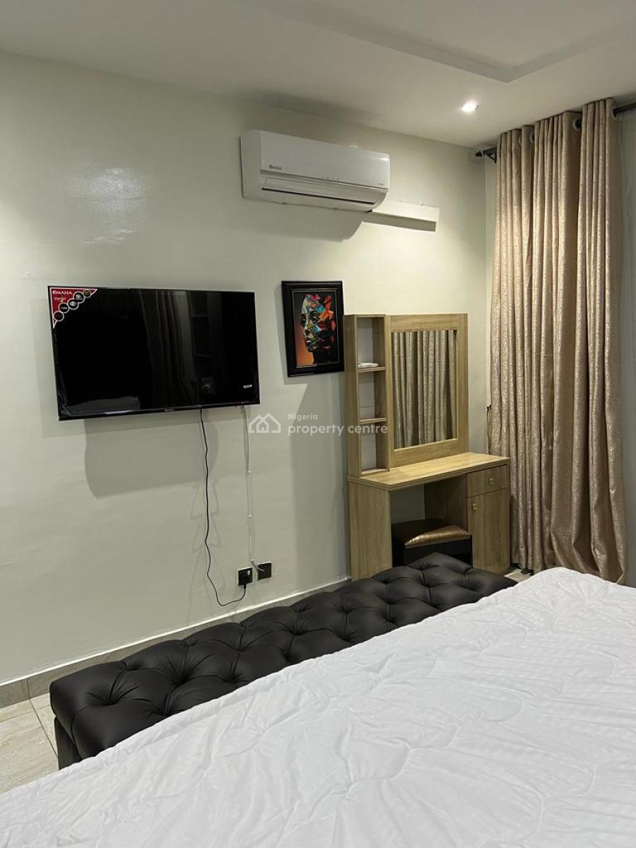 Fully Furnished 1 Bedrooom, Freedom Way, Lekki Phase 1, Lekki, Lagos, Mini Flat (room and Parlour) for Rent