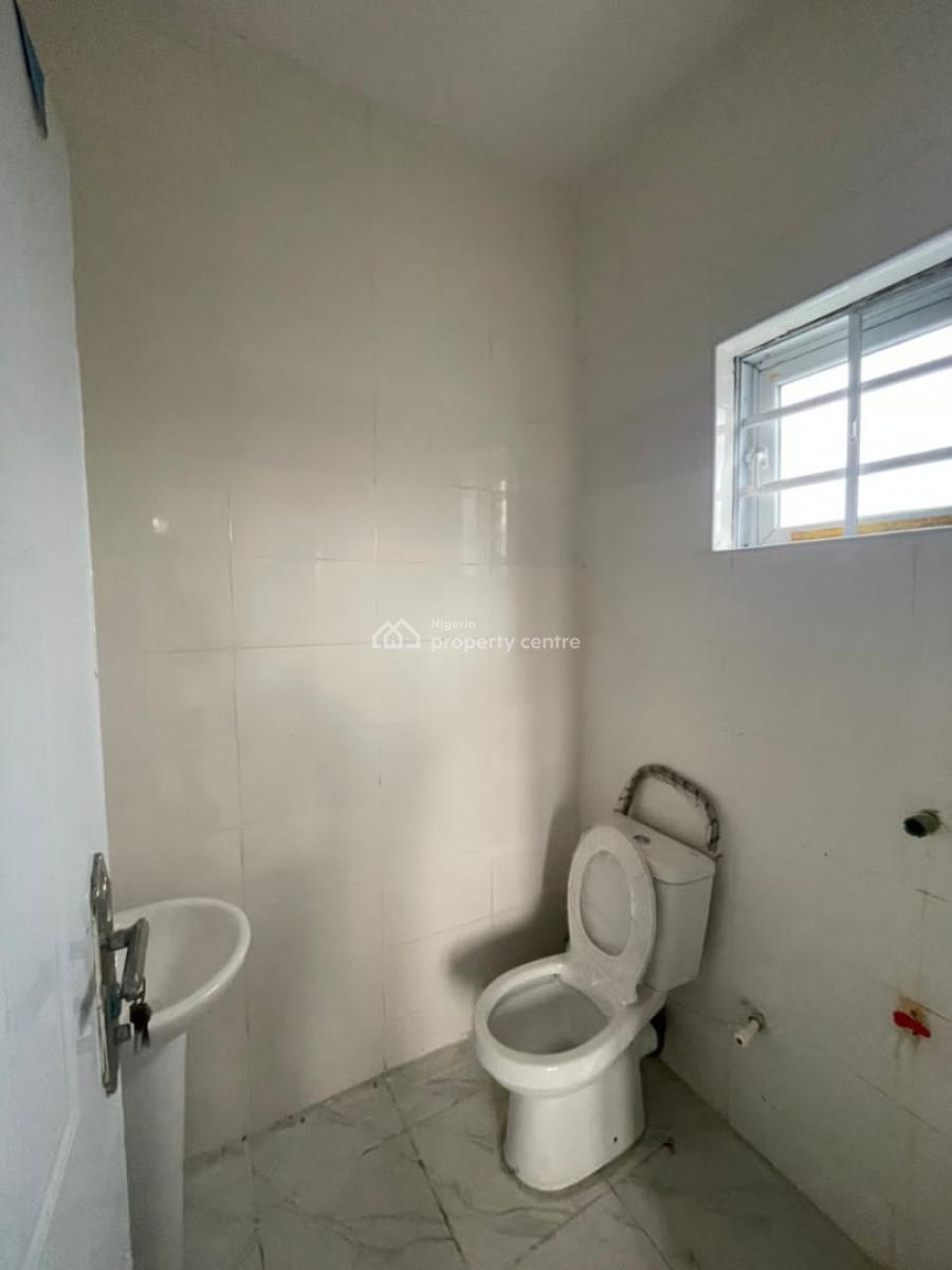 Newly Built 2 Bedroom Upstairs Apartment, United Estate, Sangotedo, Ajah, Lagos, Flat / Apartment for Rent
