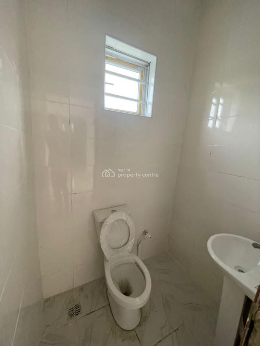 Newly Built 2 Bedroom Upstairs Apartment, United Estate, Sangotedo, Ajah, Lagos, Flat / Apartment for Rent