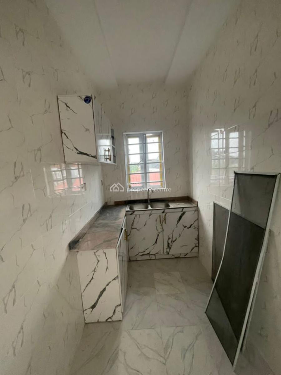 Newly Built 2 Bedroom Upstairs Apartment, United Estate, Sangotedo, Ajah, Lagos, Flat / Apartment for Rent