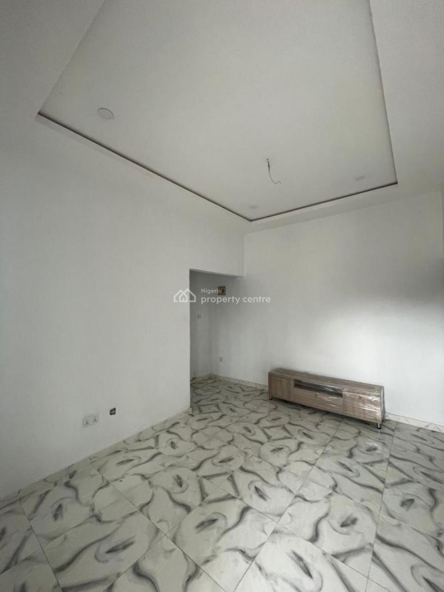 Newly Built 2 Bedroom Upstairs Apartment, United Estate, Sangotedo, Ajah, Lagos, Flat / Apartment for Rent