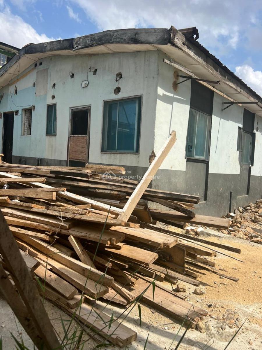 Bungalow, Adeniyi Jones Ikeja Lagos, Ikeja, Lagos, House for Sale