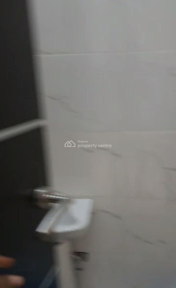 45 Sqm Office Space with 2 Toilets, Wuye, Abuja, Office Space for Rent