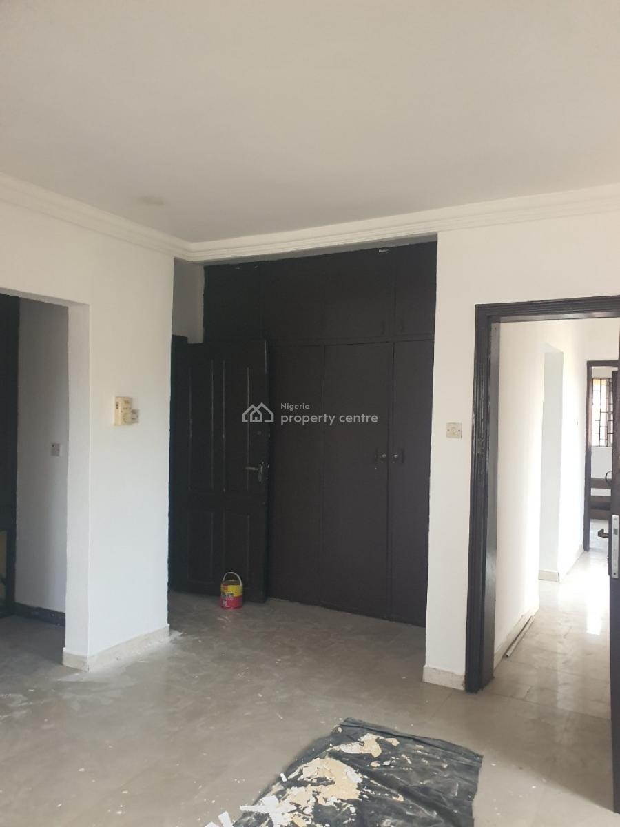 Well Renovated and Spacious 3 Bedroom Flat in Fenced and Paved Compoun, Badore Road, Badore, Ajah, Lagos, Flat / Apartment for Rent