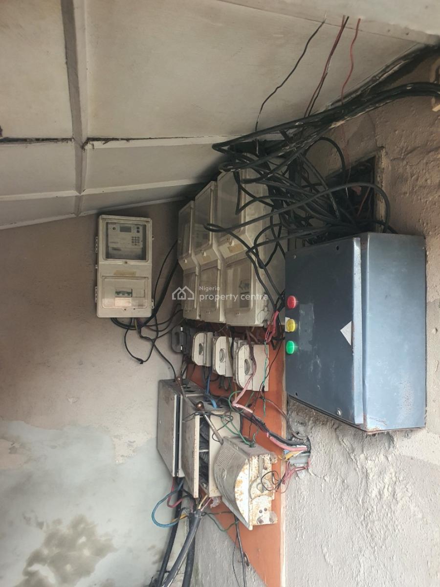 Well Renovated and Spacious 3 Bedroom Flat in Fenced and Paved Compoun, Badore Road, Badore, Ajah, Lagos, Flat / Apartment for Rent