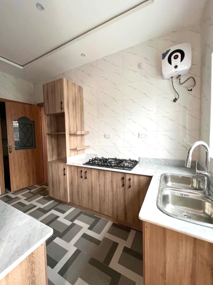 𝐅𝐔𝐋𝐋𝐘 𝐒𝐄𝐑𝐕𝐈𝐂𝐄𝐃 2 𝐁𝐄𝐃𝐑𝐎𝐎𝐌 𝐀𝐏𝐀𝐑𝐓𝐌𝐄𝐍𝐓, Ikota By Vgc, Vgc, Lekki, Lagos, Flat / Apartment for Rent