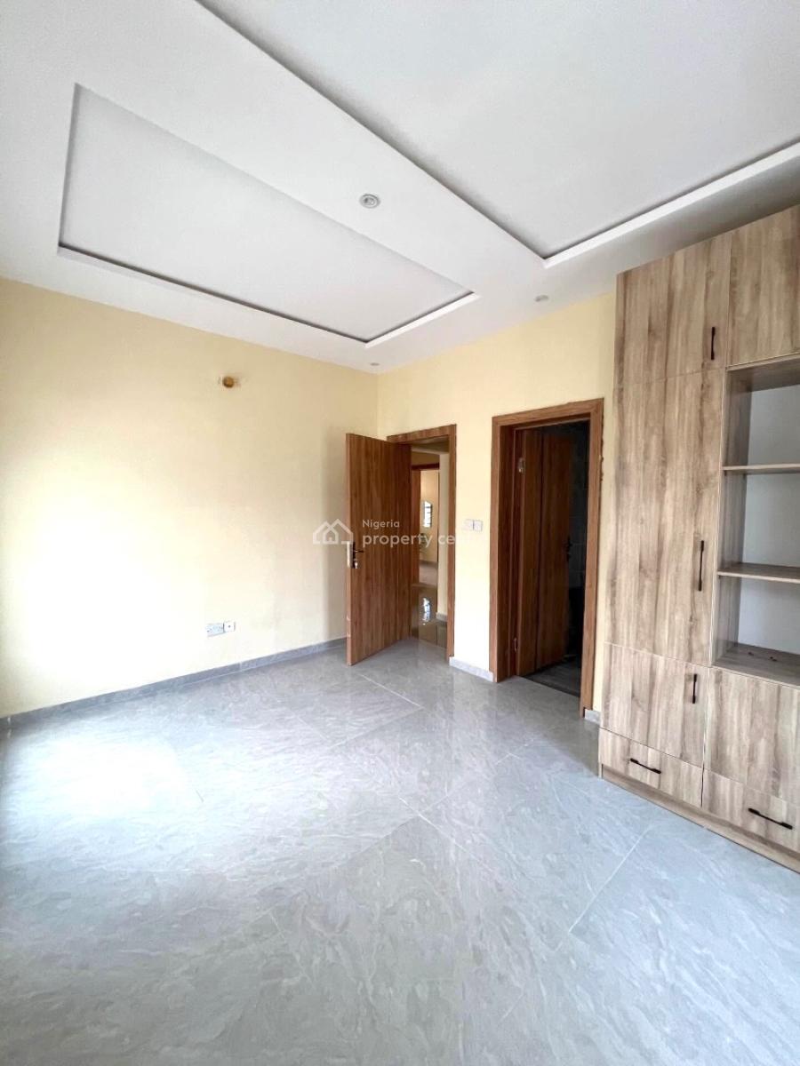 𝐅𝐔𝐋𝐋𝐘 𝐒𝐄𝐑𝐕𝐈𝐂𝐄𝐃 2 𝐁𝐄𝐃𝐑𝐎𝐎𝐌 𝐀𝐏𝐀𝐑𝐓𝐌𝐄𝐍𝐓, Ikota By Vgc, Vgc, Lekki, Lagos, Flat / Apartment for Rent