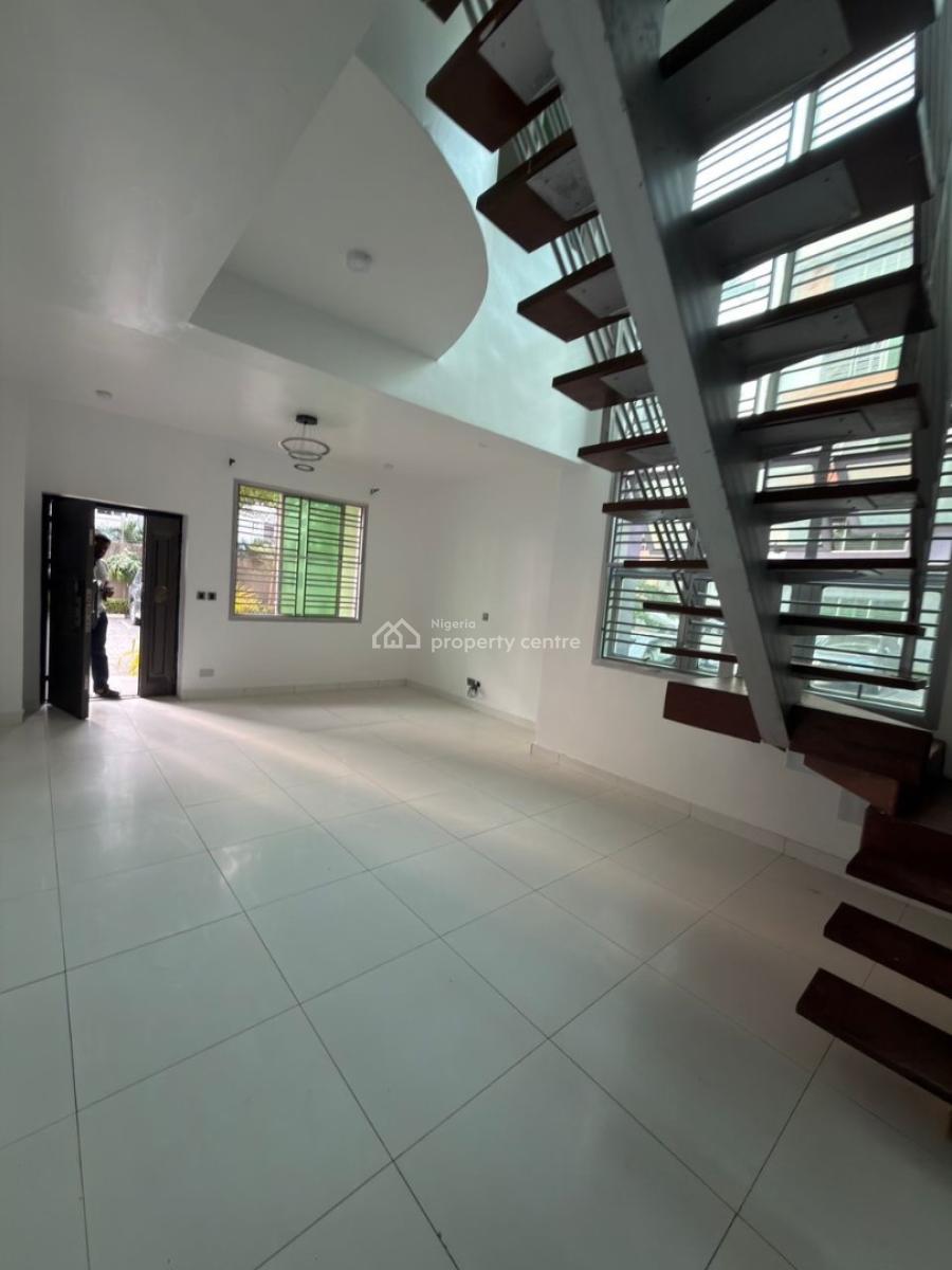 a Spacious 2 Bedroom Apartment, Richmond Estate Ikate, Lekki, Lagos, Flat / Apartment for Rent