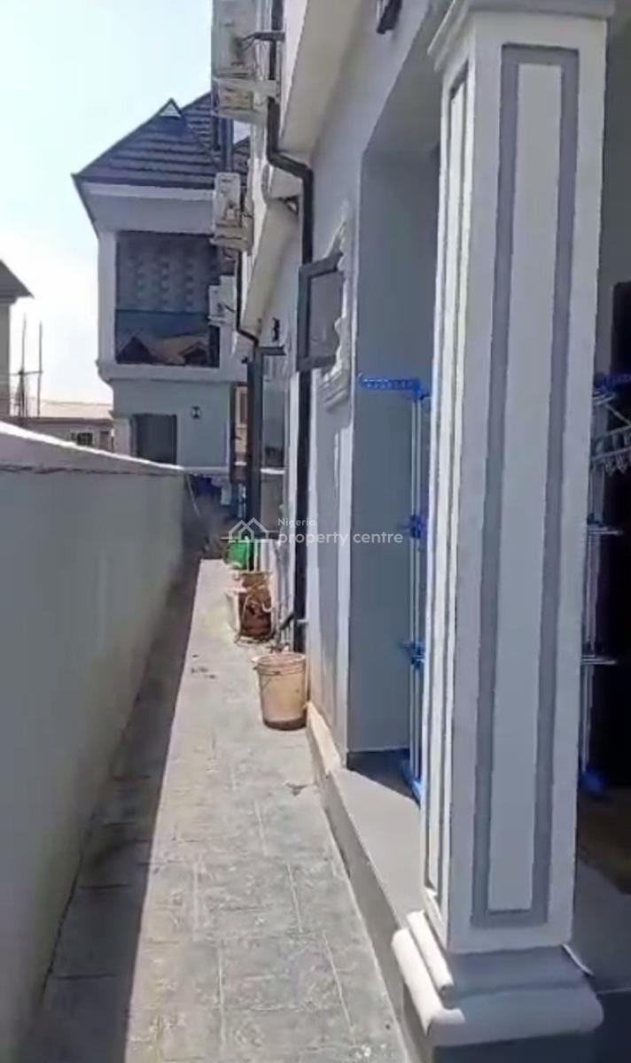 Relatively New Spacious 4 Bedroom Semi-detached Duplex, Gbagada, Lagos, Semi-detached Duplex for Rent