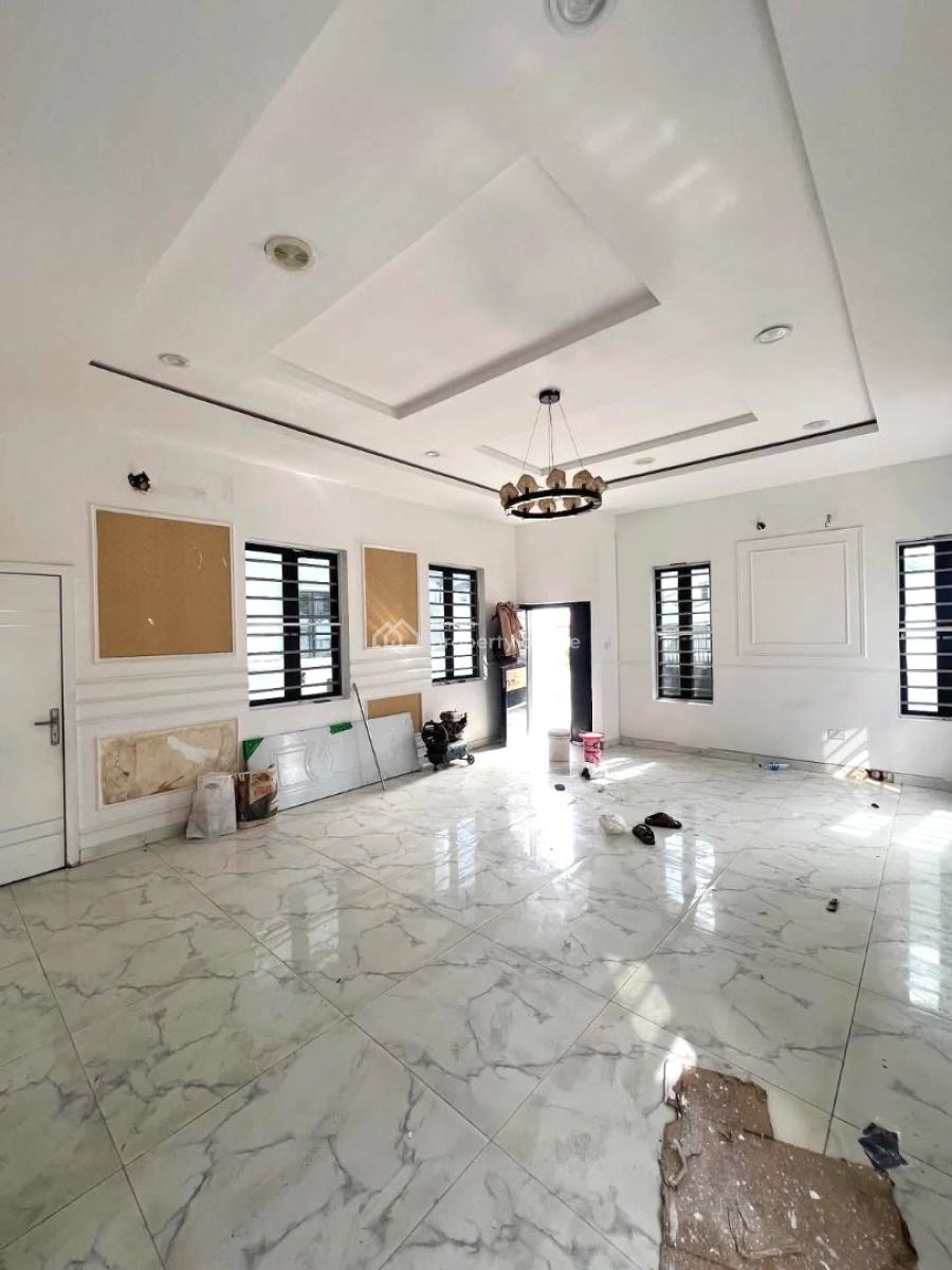 𝐌𝐀𝐈𝐍𝐓𝐀𝐈𝐍𝐄𝐃 5 𝐁𝐄𝐃𝐑𝐎𝐎𝐌 𝐃𝐄𝐓𝐀𝐂𝐇𝐄𝐃 𝐃𝐔𝐏𝐋𝐄𝐗, Chevron, Lekki, Lekki Phase 2, Lekki, Lagos, Detached Duplex for Rent