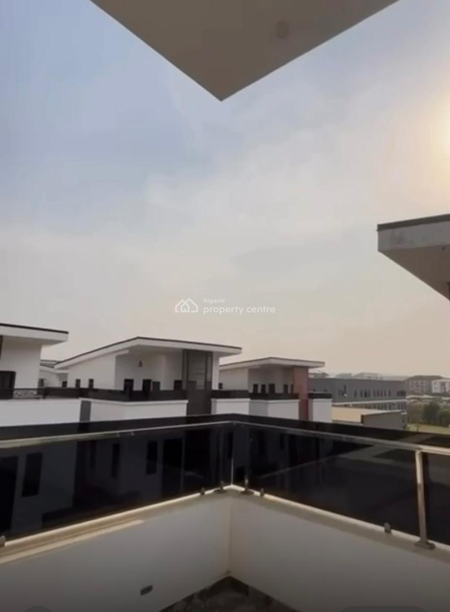 Fully Furnished 5 Bedroom Detached, Jahi, Abuja, Detached Duplex for Sale