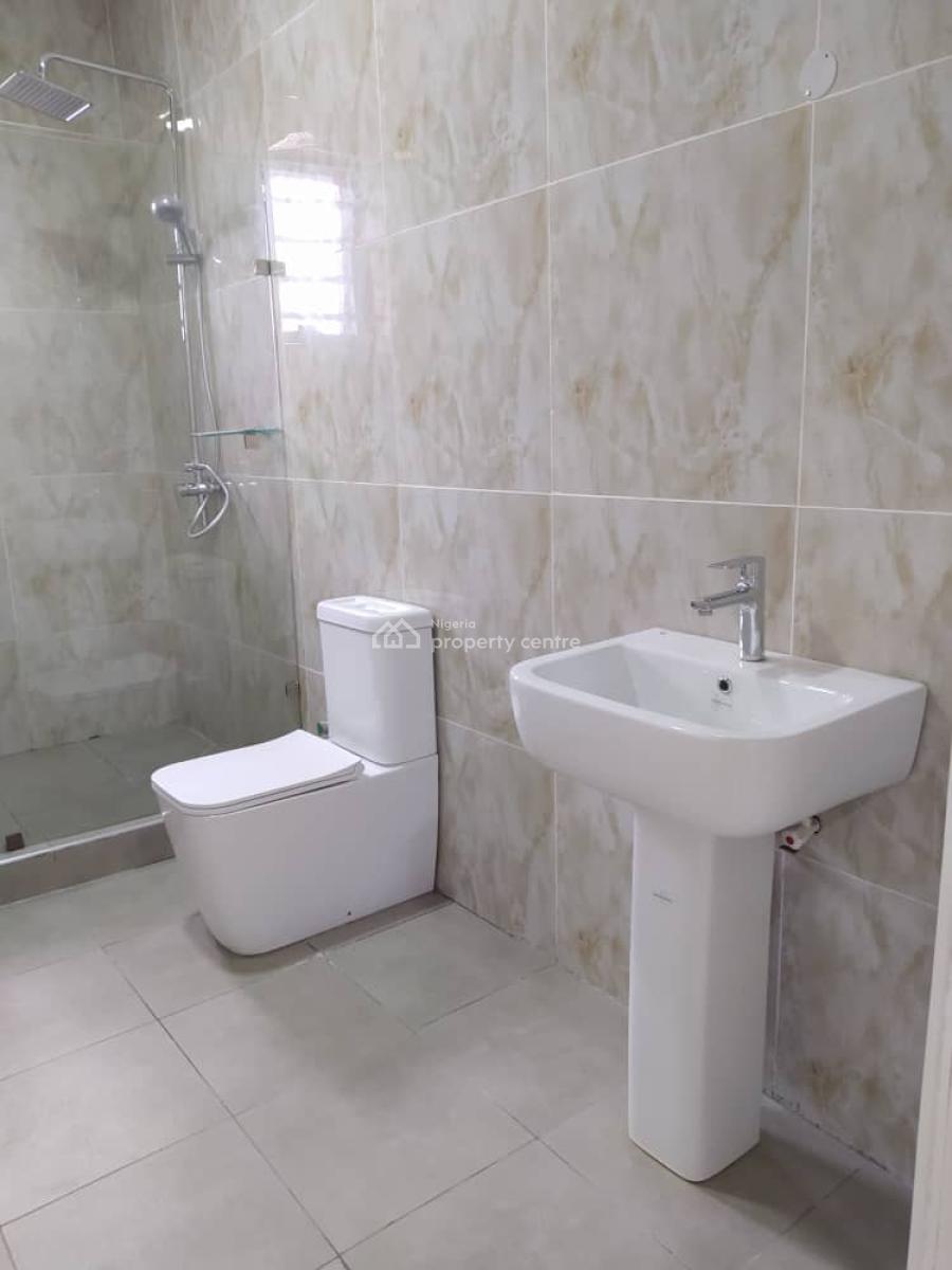 Luxury 4 Bedroom Terraced with a Bq, Lekki Phase 1, Lekki, Lagos, Terraced Duplex for Rent