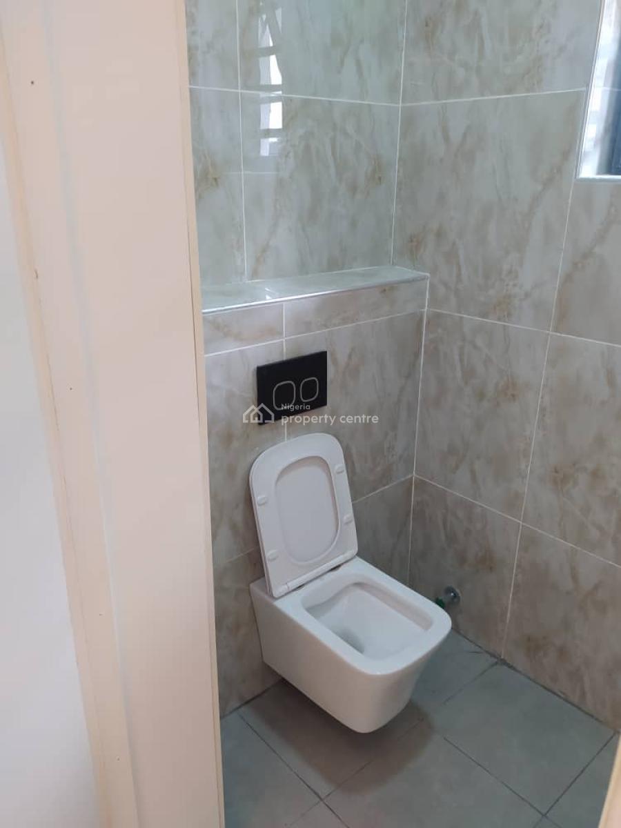 Luxury 4 Bedroom Terraced with a Bq, Lekki Phase 1, Lekki, Lagos, Terraced Duplex for Rent