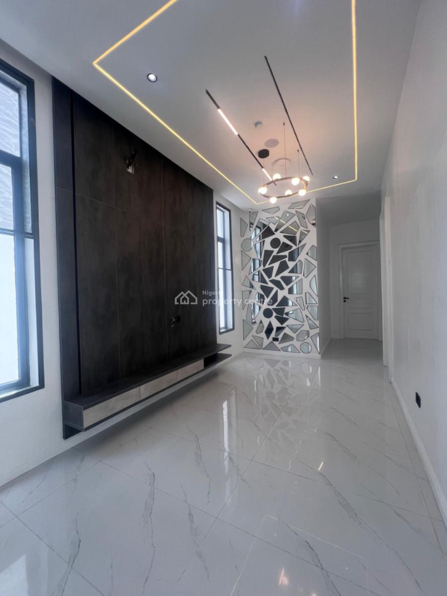 5 Bedroom Fully Detached Duplex Available, Osapa, Lekki, Lagos, Detached Duplex for Sale
