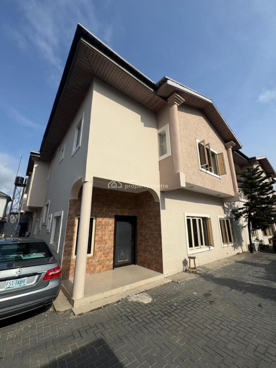 a Spacious 4 Bedroom Semi-detached Duplex Located in a Gated Estate, Maruwa, Lekki Phase 1, Lekki, Lagos, Semi-detached Duplex for Rent